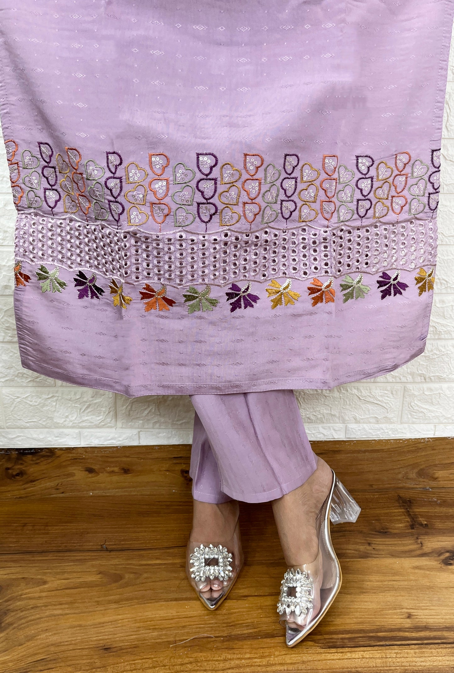 Muslin Thread Work Suit Set