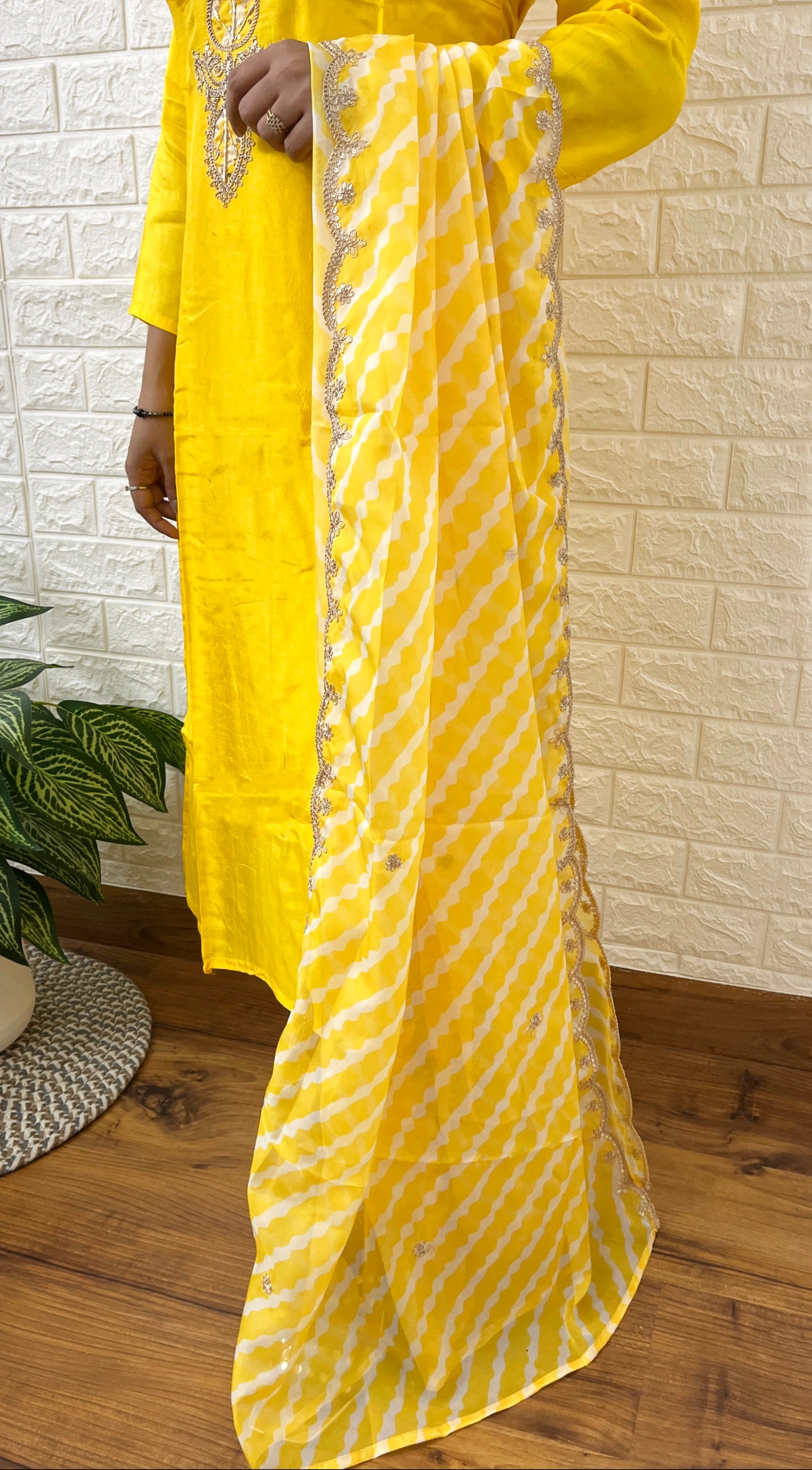 SILK KURTA SUIT SET