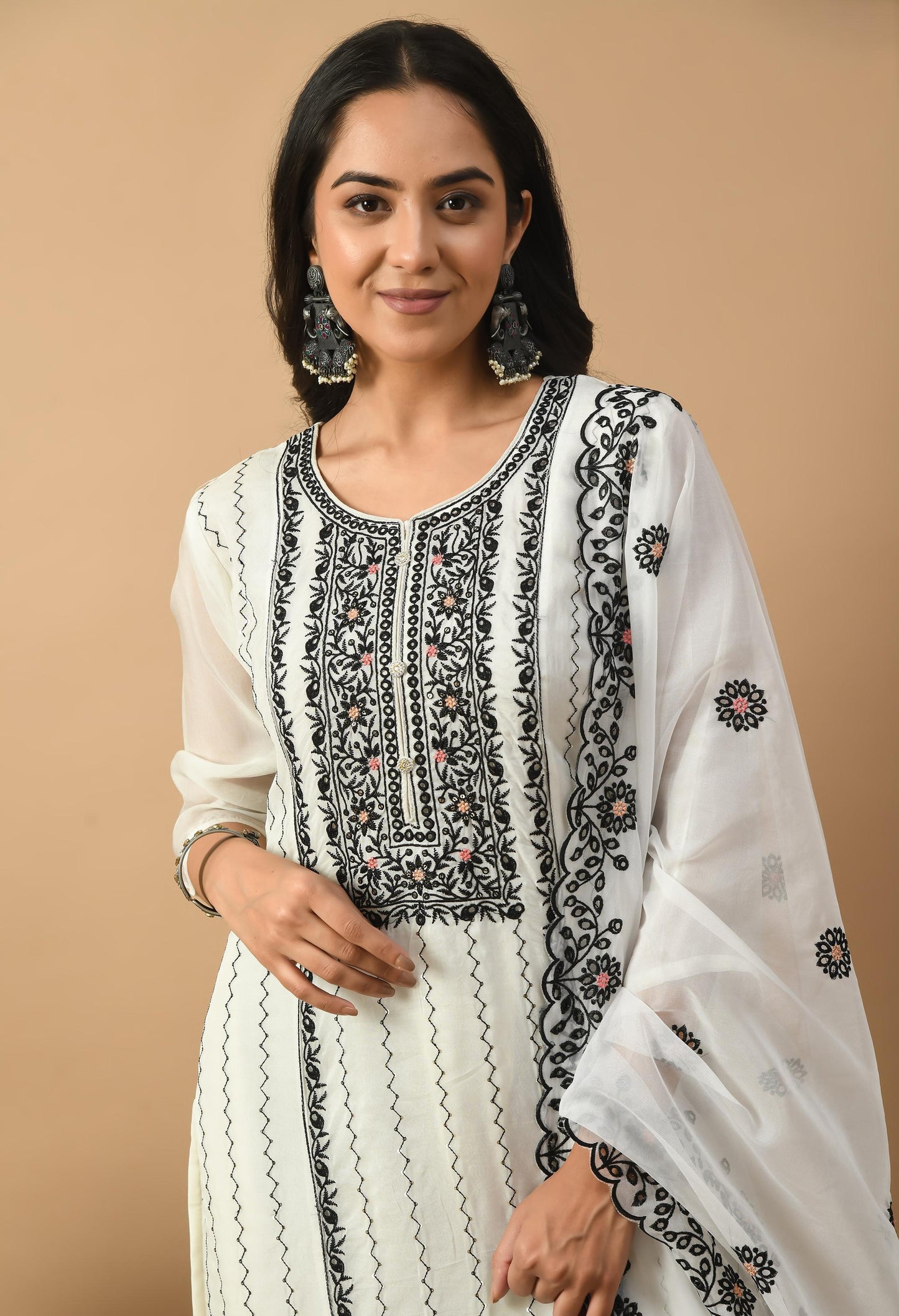 Off White Kurta Suit Set