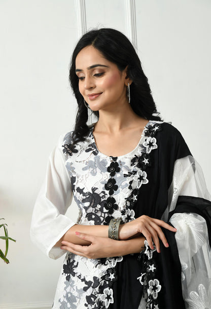 Black 'n' White Croatia Suit Set